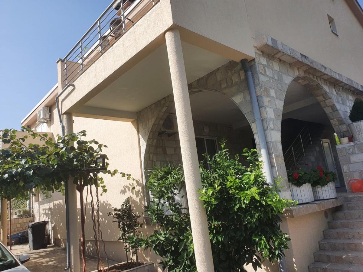 Netho Apartments Brda Mrcevac Bagian luar foto