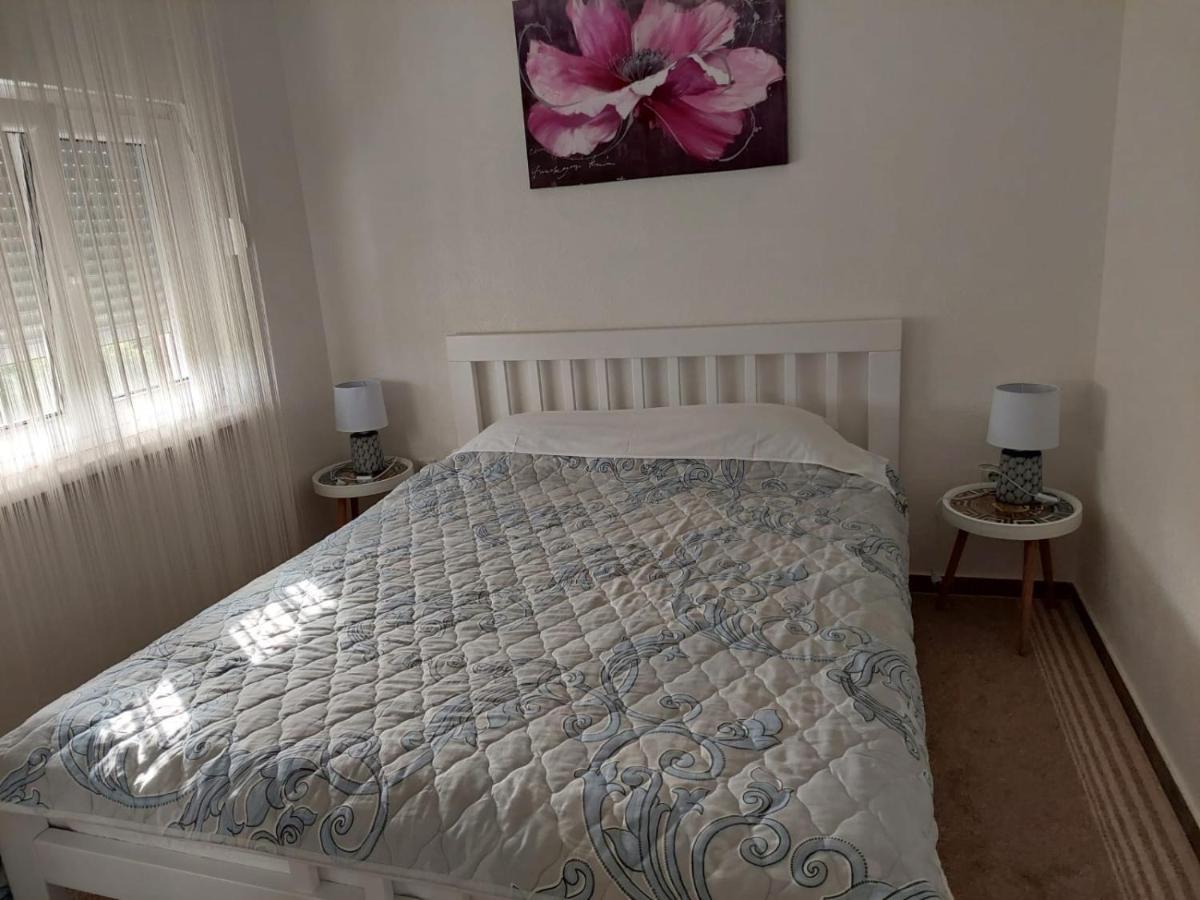 Netho Apartments Brda Mrcevac Bagian luar foto