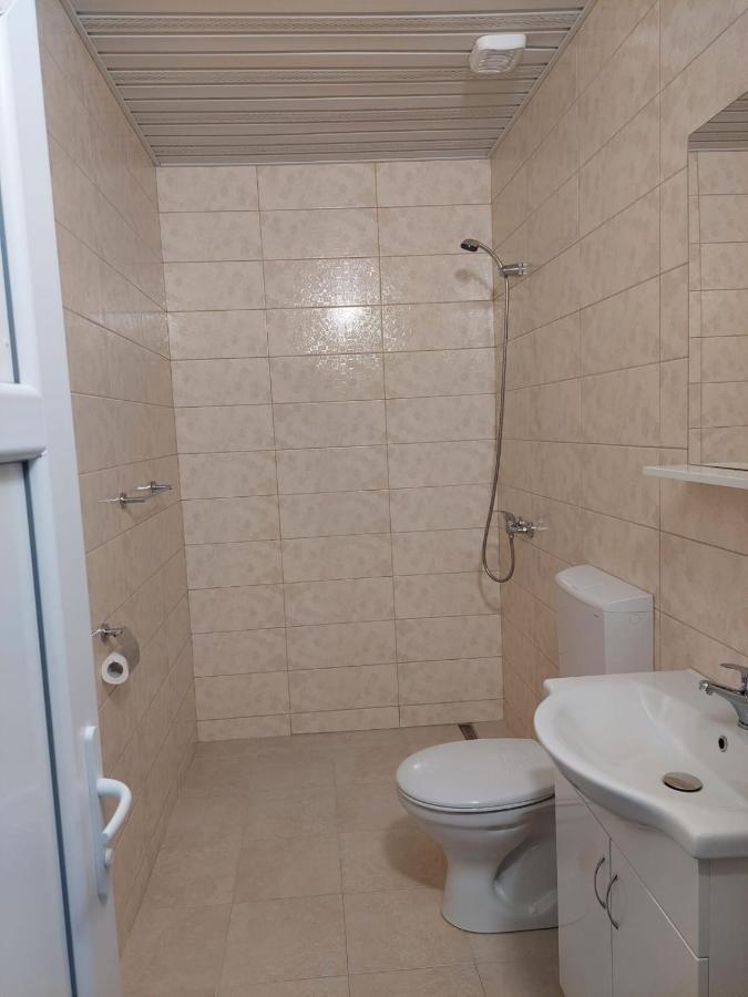 Netho Apartments Brda Mrcevac Bagian luar foto