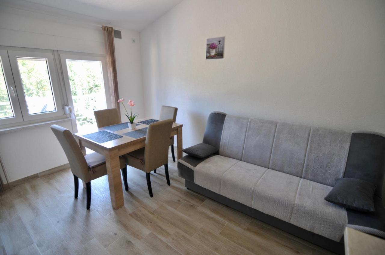 Netho Apartments Brda Mrcevac Bagian luar foto