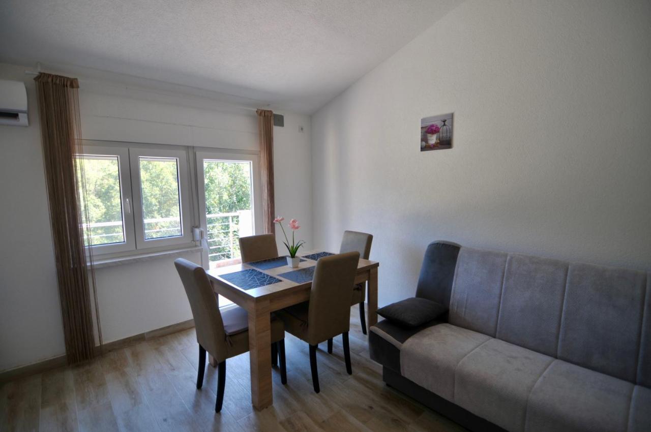Netho Apartments Brda Mrcevac Bagian luar foto
